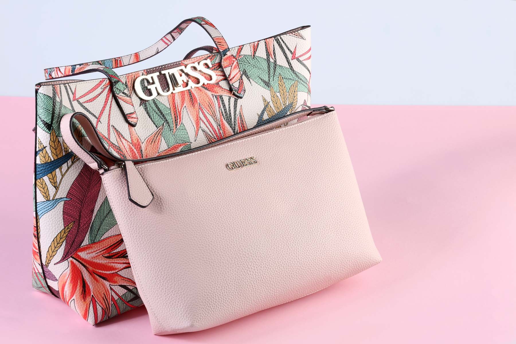 personificering Geometri arve Guess Bags - Meet the Spring-Summer Collection 2020